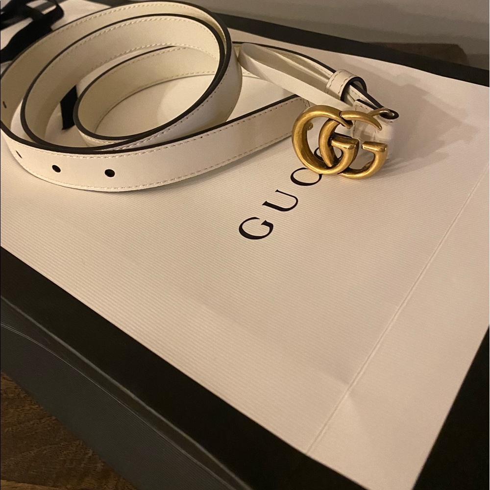 Cream Gucci Small Logo Belt (thin)